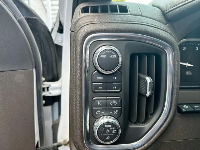 2023 GMC Sierra 3500HD 4WD Crew Cab Standard Bed Denali