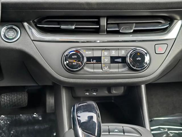 2026 Buick NV Preferred FWD