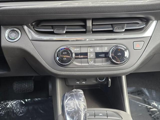 2026 Buick NV Preferred FWD