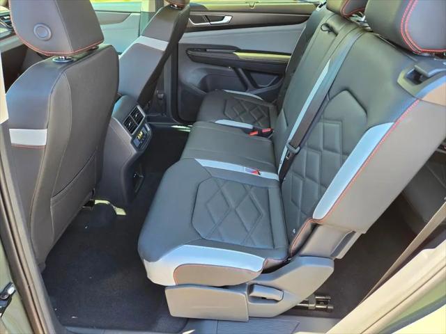 2026 Volkswagen Atlas Peak Edition