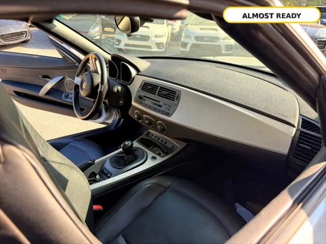 2003 BMW Z4 2.5i