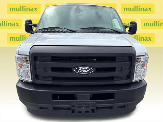 2026 Ford E-350 Cutaway E-Series Cutaway