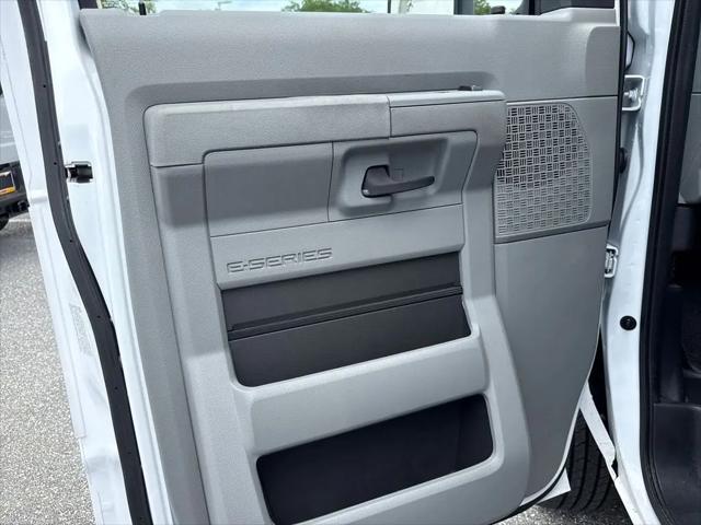 2026 Ford E-350 Cutaway E-Series Cutaway