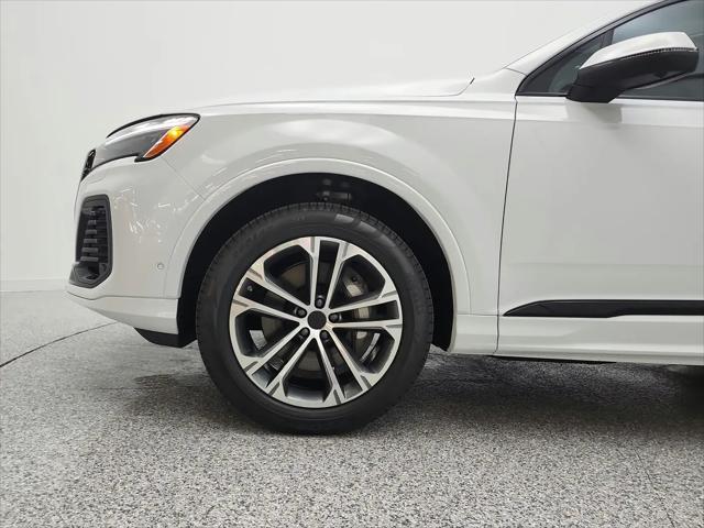 2026 Audi Q7 Premium Plus 45 TFSI quattro tiptronic