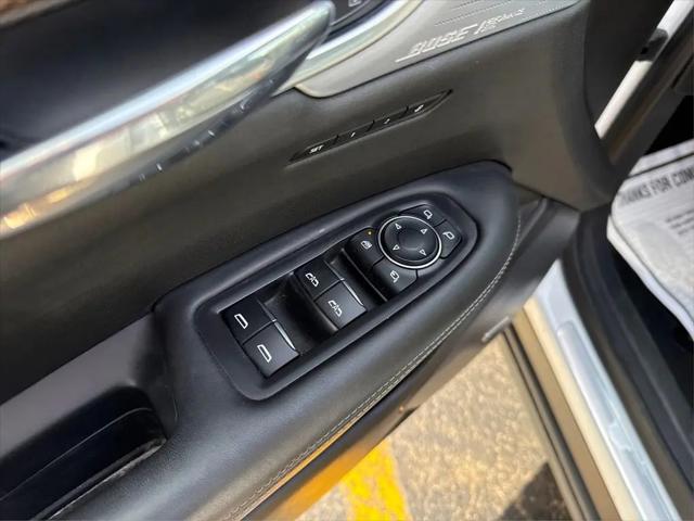 2023 Cadillac XT6 Sport