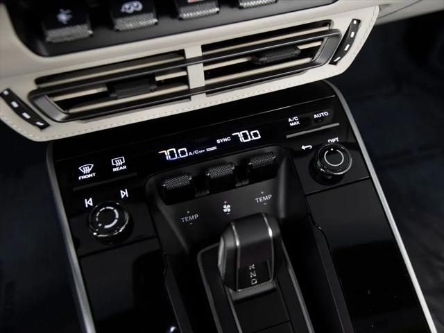2023 Porsche 911 Turbo Cabriolet