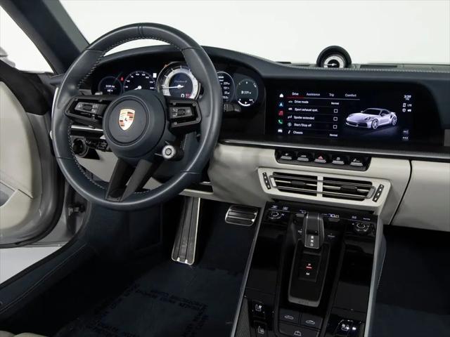 2023 Porsche 911 Turbo Cabriolet