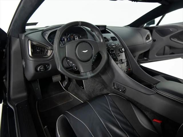 2015 Aston Martin Vanquish Standard
