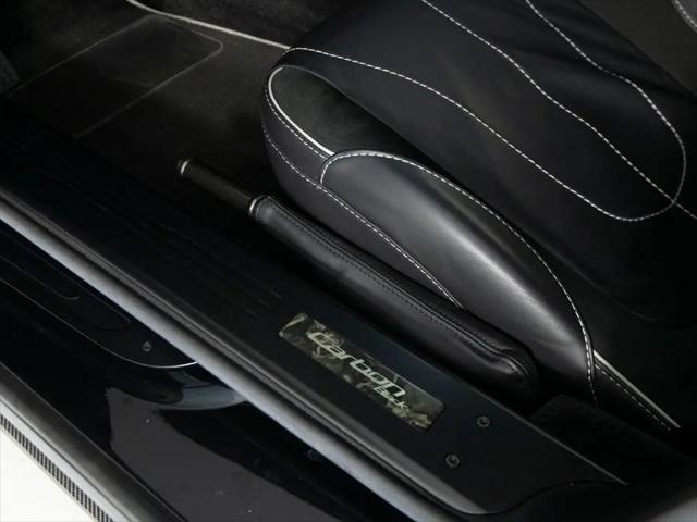 2015 Aston Martin Vanquish Standard