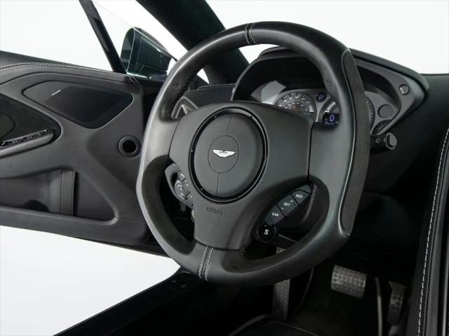 2015 Aston Martin Vanquish Standard
