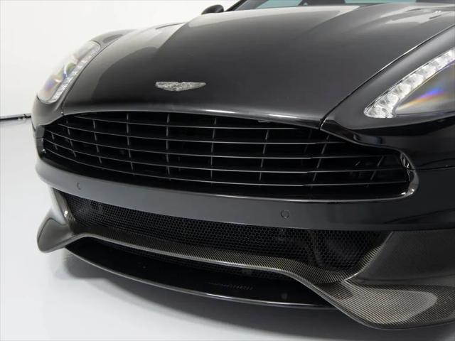2015 Aston Martin Vanquish Standard