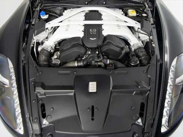 2015 Aston Martin Vanquish Standard