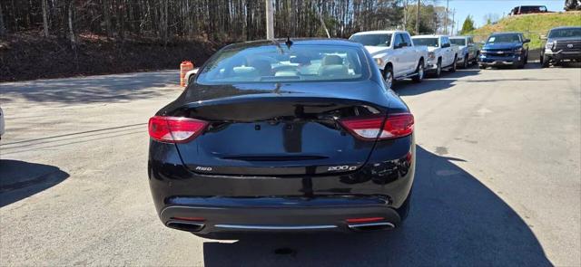 2015 Chrysler 200 C