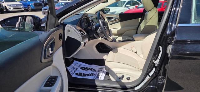 2015 Chrysler 200 C