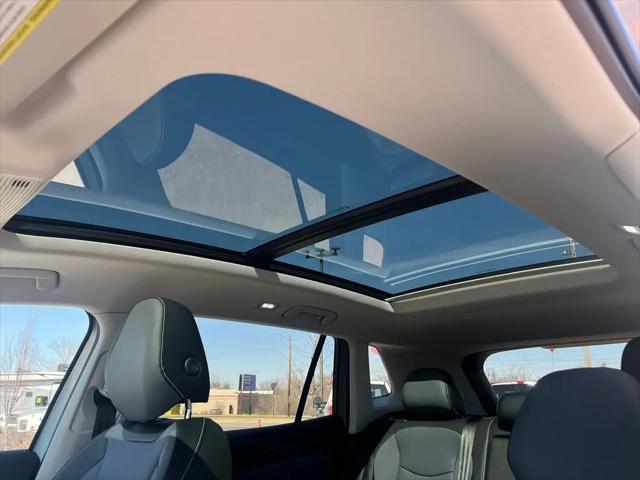 2025 Volkswagen Tiguan 2.0T SE