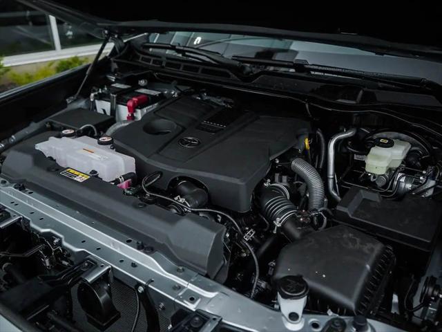2026 Toyota Tundra SR5 CrewMax 5.5' Bed