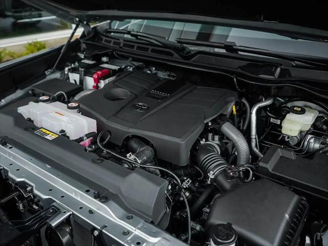 2026 Toyota Tundra SR5 CrewMax 5.5' Bed