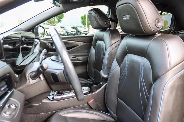 2024 Buick NV Sport Touring FWD