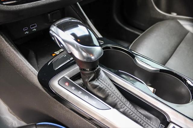 2024 Buick NV Sport Touring FWD