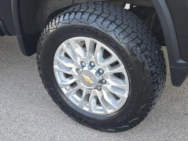 2021 Chevrolet Silverado 2500HD 4WD Crew Cab Standard Bed High Country