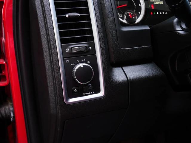 2024 Ram 1500 Classic Warlock Crew Cab 4x4 5'7" Box
