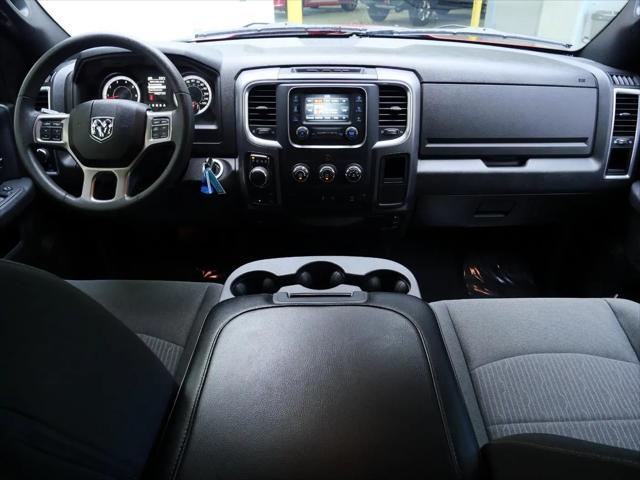 2024 Ram 1500 Classic Warlock Crew Cab 4x4 5'7" Box