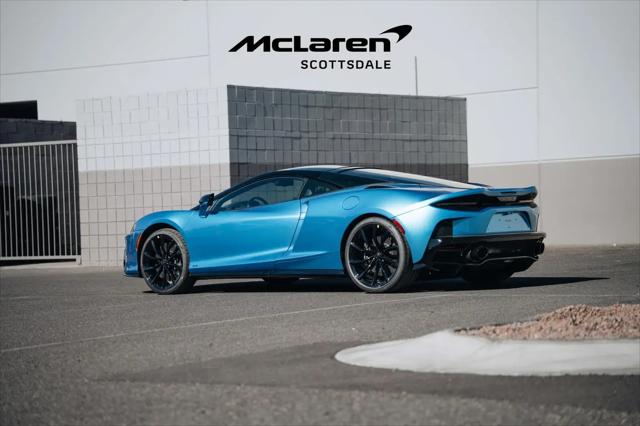 2025 McLaren GT Performance