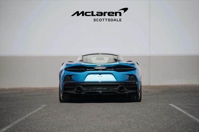 2025 McLaren GT Performance