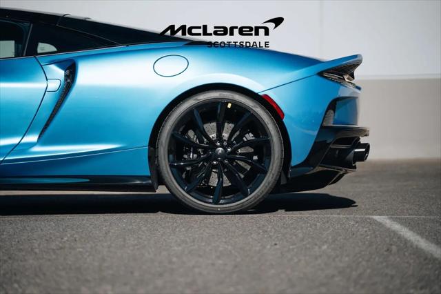 2025 McLaren GT Performance