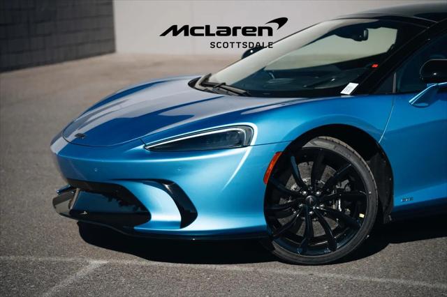 2025 McLaren GT Performance