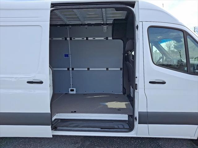 2024 Mercedes-Benz Sprinter 2500 High Roof 4-Cyl Diesel HO