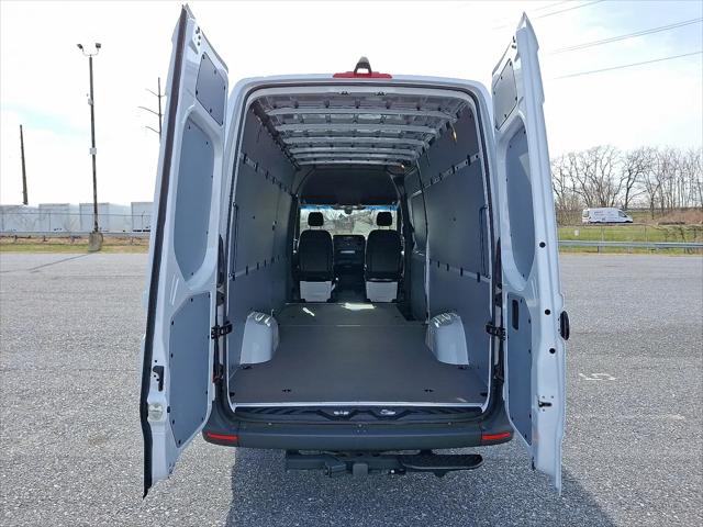 2024 Mercedes-Benz Sprinter 2500 High Roof 4-Cyl Diesel HO