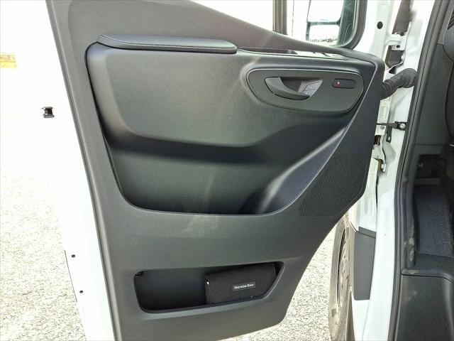 2024 Mercedes-Benz Sprinter 2500 High Roof 4-Cyl Diesel HO