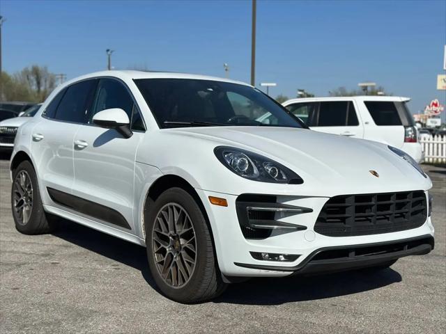 2015 Porsche Macan Turbo