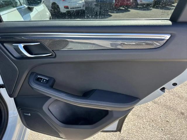2015 Porsche Macan Turbo
