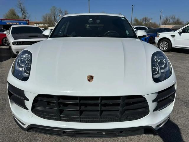 2015 Porsche Macan Turbo