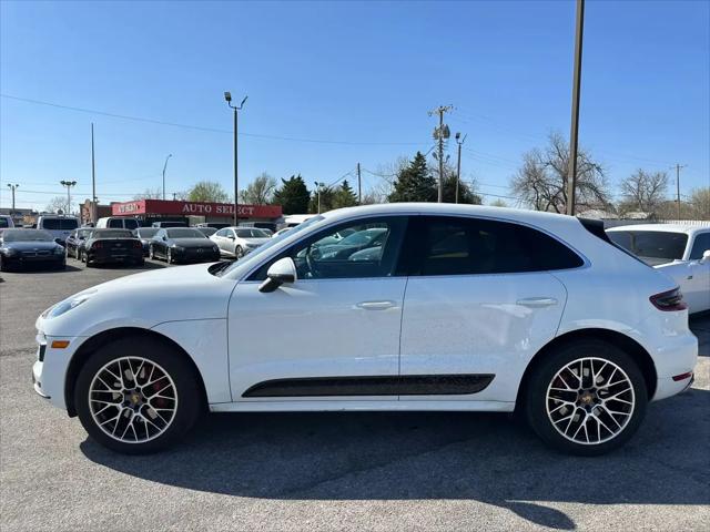 2015 Porsche Macan Turbo