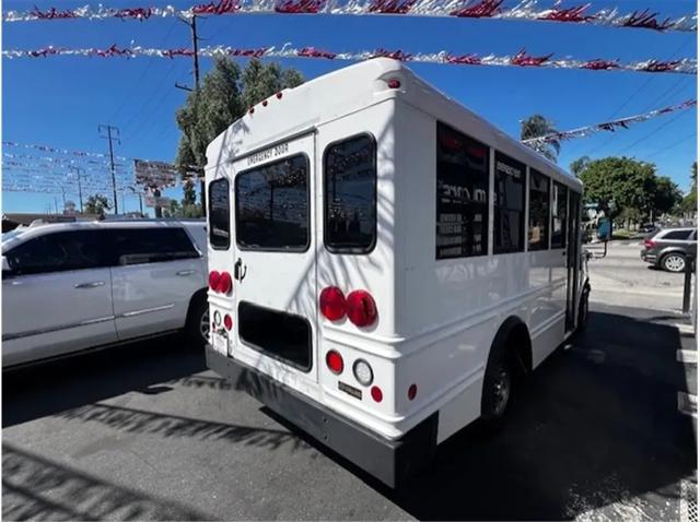 2012 Chevrolet Express Cutaway Work Van