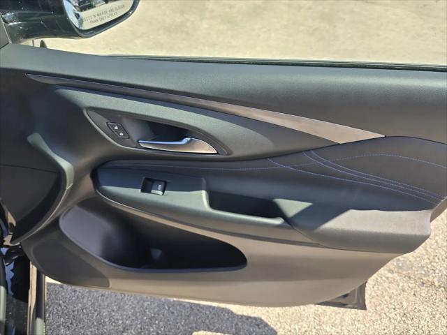 2026 Buick NV Sport Touring FWD
