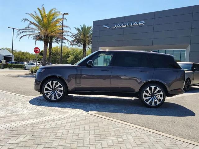 2026 Land Rover Range Rover P400 SE 7 Seat