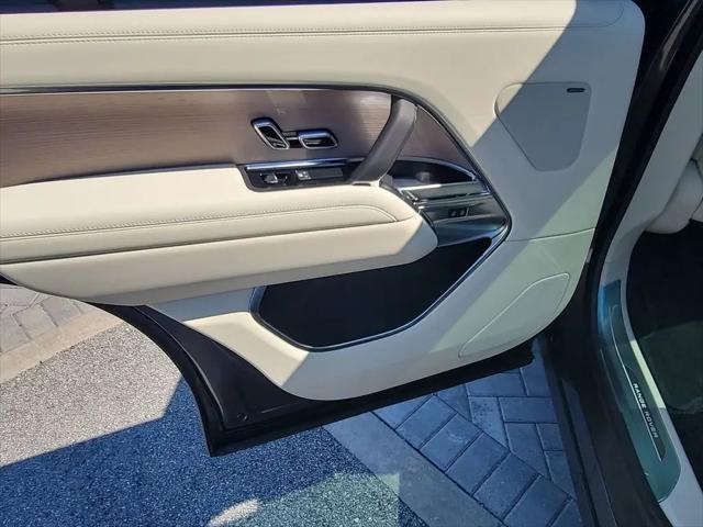2026 Land Rover Range Rover P400 SE 7 Seat