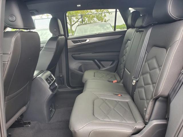 2026 Volkswagen Atlas Cross Sport SE with Technology