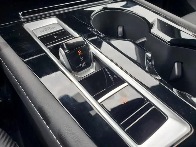 2026 Volkswagen Atlas Cross Sport SE with Technology