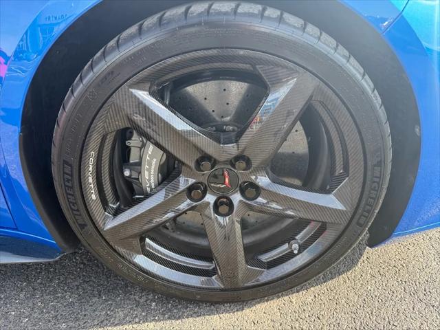 2025 Chevrolet Corvette E-Ray RWD Coupe 1LZ