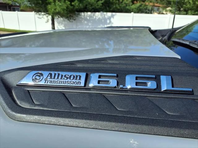 2024 Chevrolet Silverado 2500HD 4WD Double Cab Standard Bed Custom