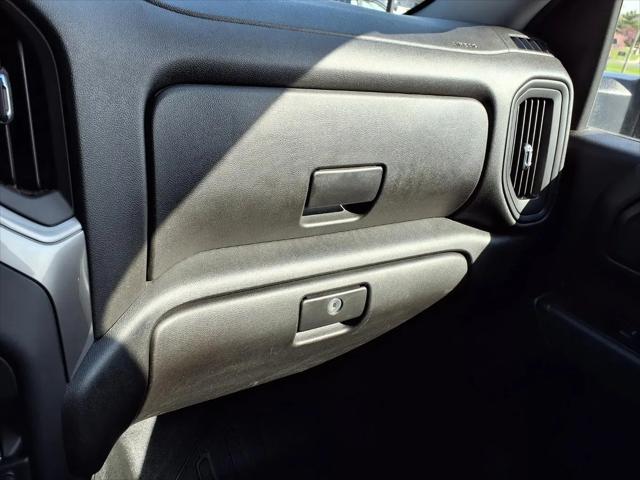 2024 Chevrolet Silverado 2500HD 4WD Double Cab Standard Bed Custom