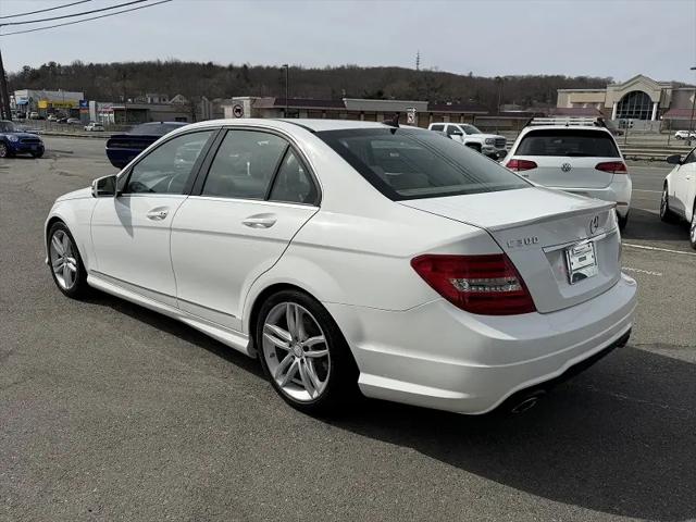 2013 Mercedes-Benz C-CLASS C 300 Luxury 4MATIC