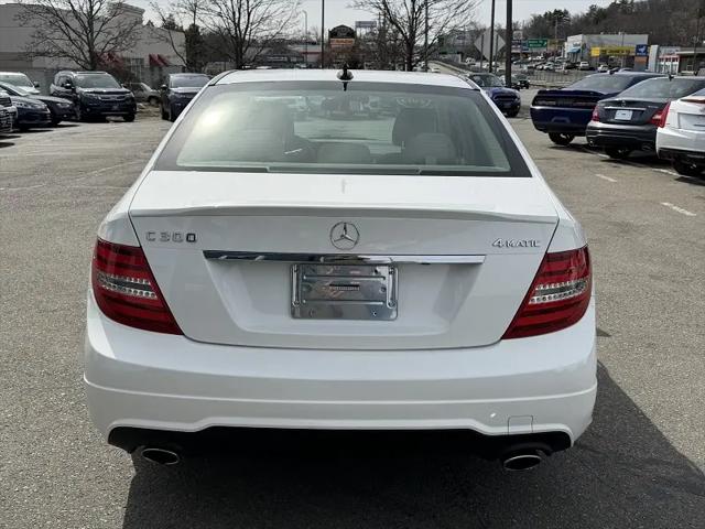 2013 Mercedes-Benz C-CLASS C 300 Luxury 4MATIC