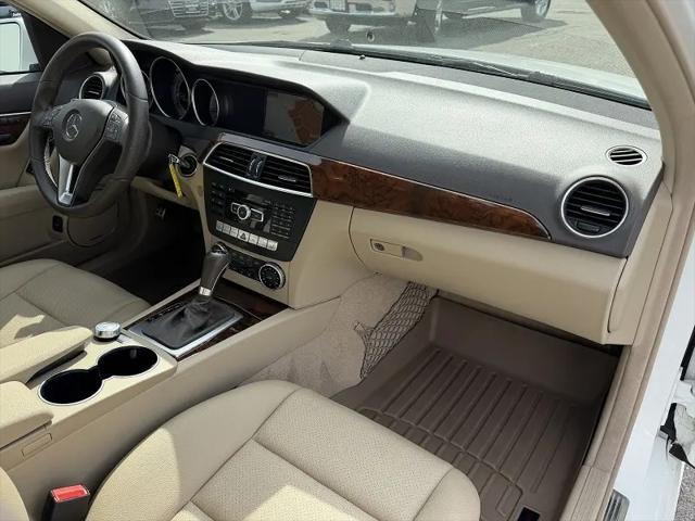 2013 Mercedes-Benz C-CLASS C 300 Luxury 4MATIC