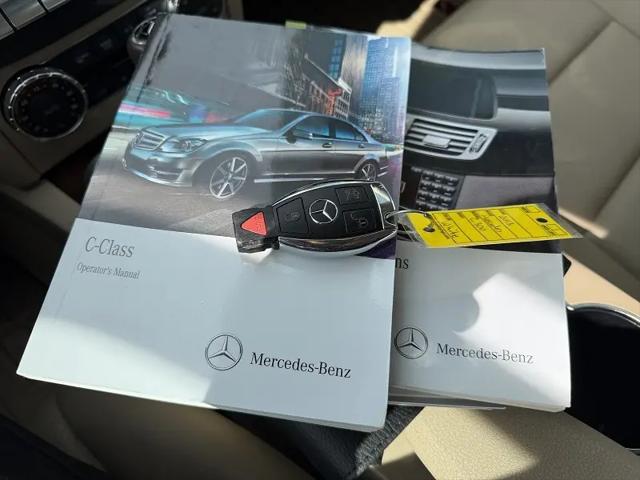 2013 Mercedes-Benz C-CLASS C 300 Luxury 4MATIC